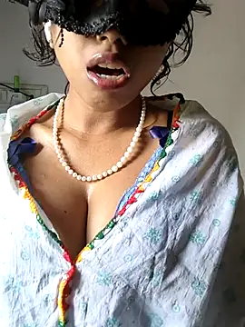 sandy naughty online show from 11-21-25, 08:24