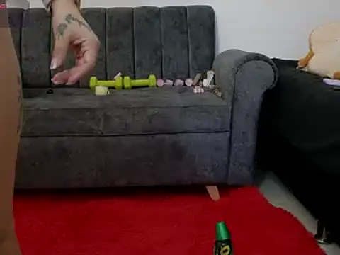 Snapshot of Katt_BDSM chatting on 01-18-25, 12:46 Katt BDSM online show from 01-18-25, 12:46