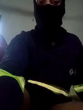 Snapshot of motoboysafd chatting on 10-29-25, 06:48 motoboysafd online show from 10-29-25, 06:48