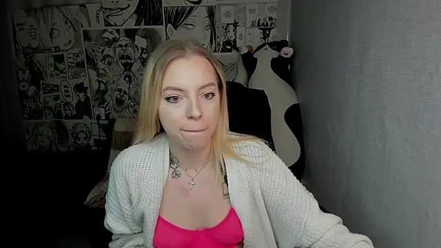 Martha Cameron online show from 12-13-24, 02:10