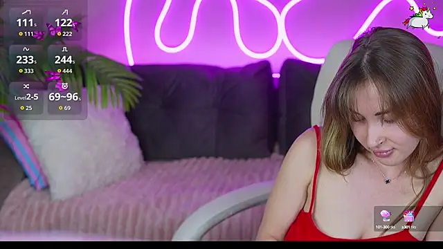 Snapshot of JennyyLuv chatting on 09-16-25, 12:50 JennyyLuv online show from 09-16-25, 12:50