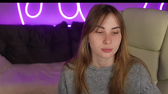 JennyyLuv online show from 11-11-25, 09:48