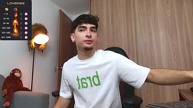 Snapshot of zenn_rush1 chatting on 01-14-25, 12:45 zenn rush1 online show from 01-14-25, 12:45