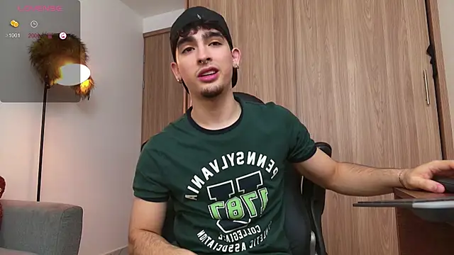 Snapshot of zenn_rush1 chatting on 01-29-25, 12:45 zenn rush1 online show from 01-29-25, 12:45