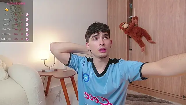 Snapshot of zenn_rush1 chatting on 03-14-25, 01:13 zenn rush1 online show from 03-14-25, 01:13