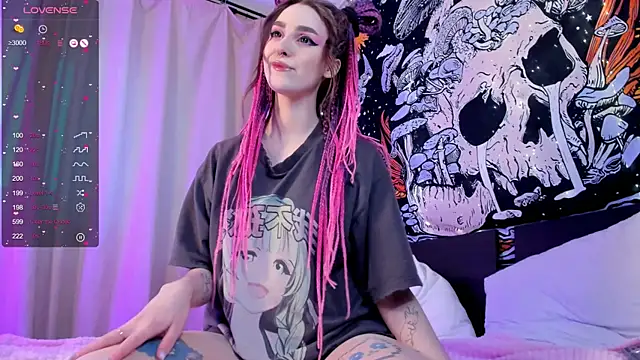 Snapshot of kissthasky chatting on 02-07-25, 02:26 kissthasky online show from 02-07-25, 02:26