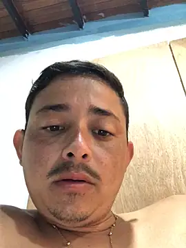 isacalejandroo online show from 01-18-25, 04:31