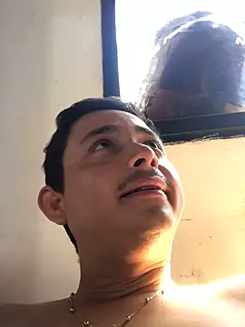 isacalejandroo online show from 02-09-25, 06:05