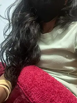 HotRiyacpl online show from 02-10-26, 05:39