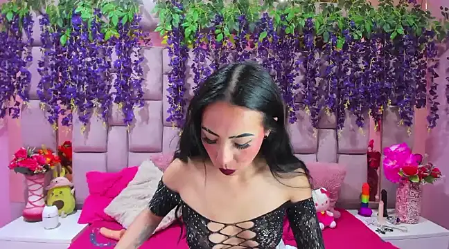 nathalia pink online show from 12-09-24, 08:23