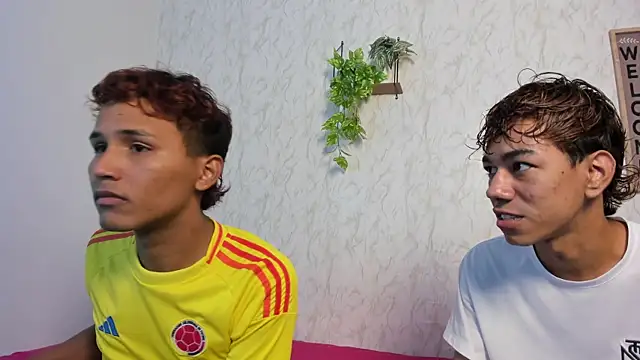 boys yourparty online show from 04-24-26, 01:08
