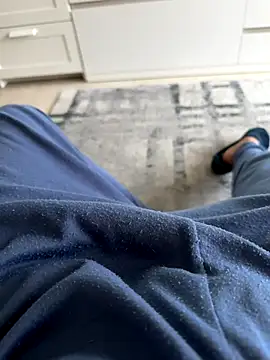 Snapshot of CheapFan55 chatting on 10-17-25, 01:46 CheapFan55 online show from 10-17-25, 01:46