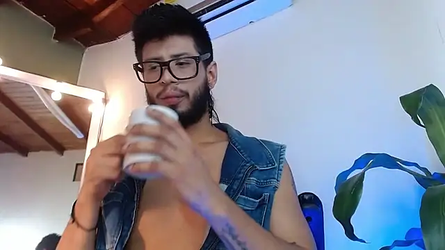 Colby brown03 online show from 02-08-26, 09:07