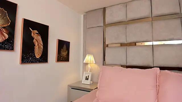 Snapshot of AmbarJensen chatting on 09-25-25, 12:09 AmbarJensen online show from 09-25-25, 12:09