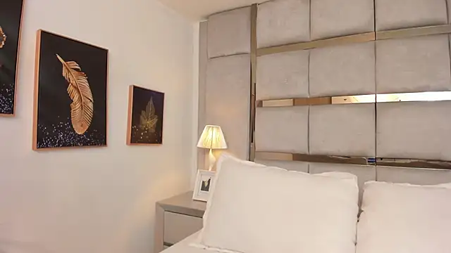 Snapshot of AmbarJensen chatting on 10-02-25, 12:45 AmbarJensen online show from 10-02-25, 12:45