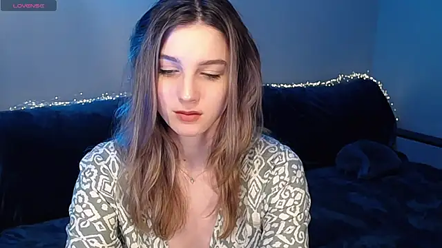 Abigail Wills online show from 04-06-26, 04:52
