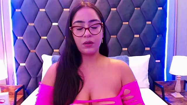 Snapshot of DevonPiers chatting on 12-02-24, 12:07 DevonPiers online show from 12-02-24, 12:07