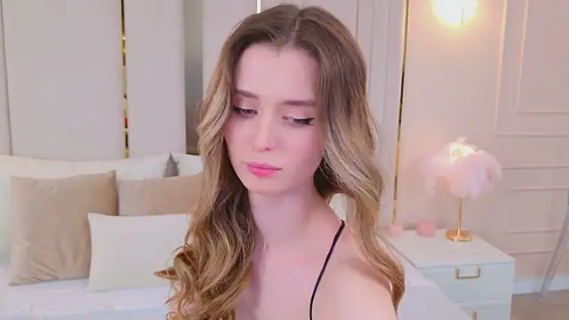 MarybethSnow online show from 04-11-26, 05:17