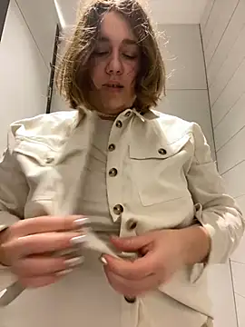 SuzieMurray online show from 12-11-24, 09:19