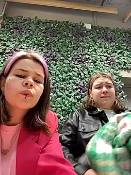 SuzieMurray online show from 02-14-25, 07:28