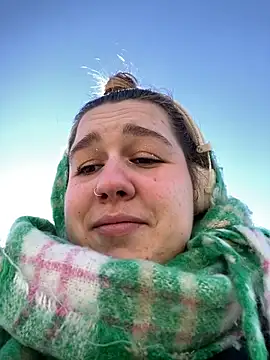 SuzieMurray online show from 03-22-25, 08:18