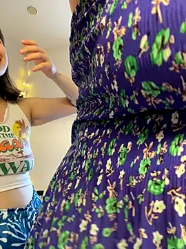 SuzieMurray online show from 11-04-25, 12:37