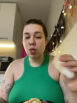 SuzieMurray online show from 11-05-25, 09:09