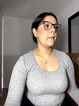 Snapshot of kimberlyhills1 chatting on 11-04-25, 07:46 kimberlyhills1 online show from 11-04-25, 07:46