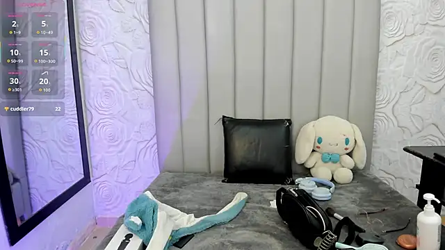 AlexaFoxy18 online show from 03-06-26, 06:32