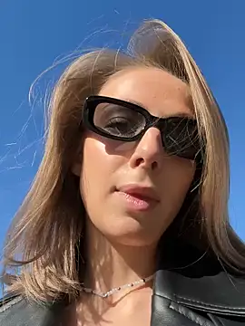 Snapshot of CaseyStar chatting on 01-30-25, 09:25 CaseyStar online show from 01-30-25, 09:25