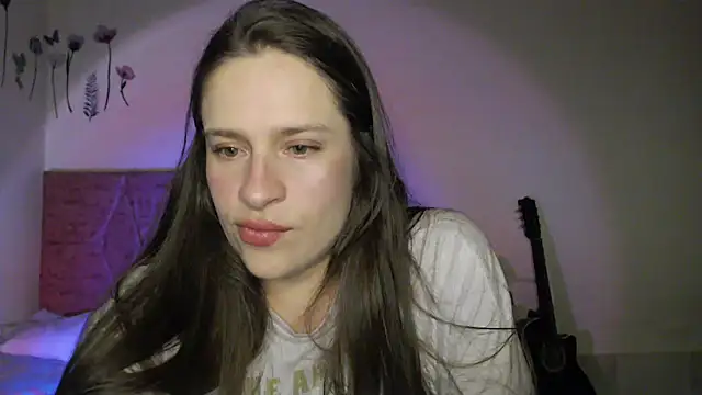 Snapshot of Serenity chatting on 09-18-25, 12:34 Serenity online show from 09-18-25, 12:34