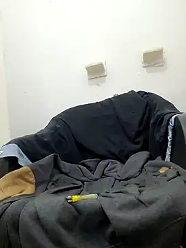 Snapshot of charlesss19 chatting on 02-27-25, 08:39 charlesss19 online show from 02-27-25, 08:39