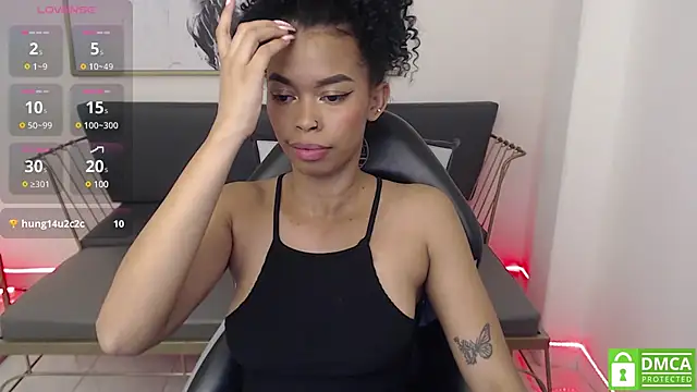 Snapshot of Shenna_brunette_ chatting on 02-15-25, 04:12 Shenna brunette online show from 02-15-25, 04:12