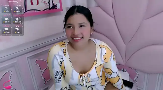 lauren sofia19 online show from 12-04-24, 09:40