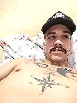 gatobranco001 online show from 03-15-25, 02:56