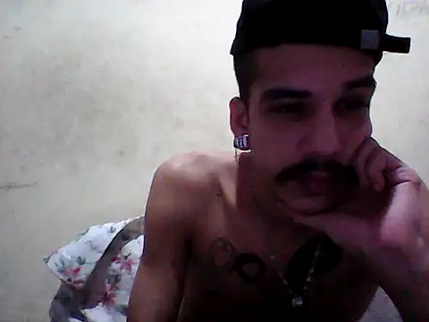 gatobranco001 online show from 03-17-25, 01:14