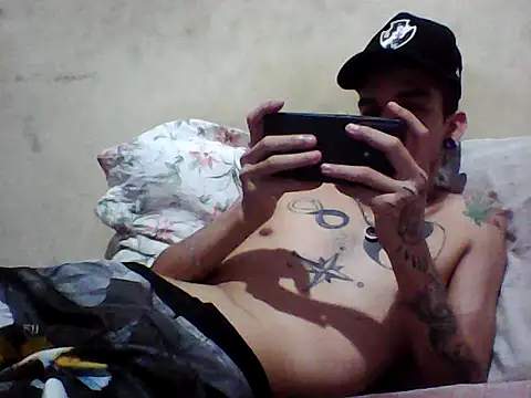 gatobranco001 online show from 03-19-25, 06:03