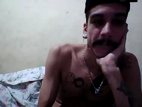 gatobranco001 online show from 03-19-25, 12:12