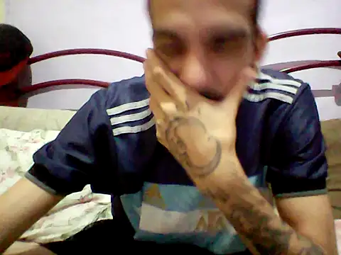 gatobranco001 online show from 03-22-25, 04:03