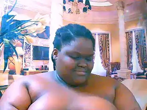 EbonyHotBuns online show from 09-17-25, 10:17