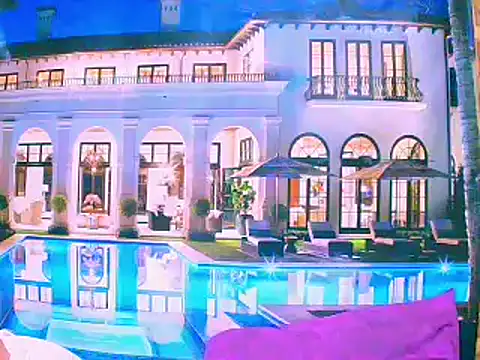 EbonyHotBuns online show from 09-30-25, 09:20