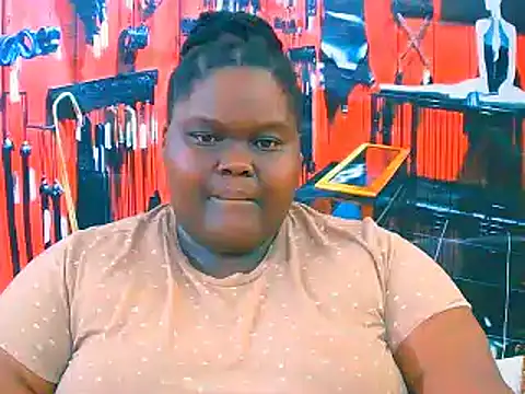 EbonyHotBuns online show from 11-16-25, 09:15