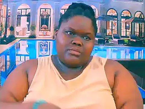 EbonyHotBuns online show from 12-15-25, 08:40