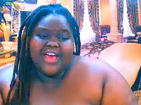 EbonyHotBuns online show from 01-12-26, 07:02