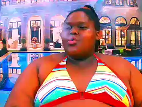 Snapshot of EbonyHotBuns chatting on 04-30-26, 06:36 EbonyHotBuns online show from 04-30-26, 06:36