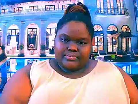 Snapshot of EbonyHotBuns chatting on 05-02-26, 10:20 EbonyHotBuns online show from 05-02-26, 10:20