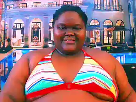Snapshot of EbonyHotBuns chatting on 05-05-26, 06:27 EbonyHotBuns online show from 05-05-26, 06:27