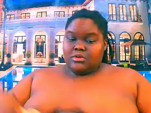 Snapshot of EbonyHotBuns chatting on 05-13-26, 06:44 EbonyHotBuns online show from 05-13-26, 06:44