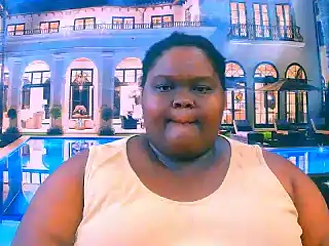 Snapshot of EbonyHotBuns chatting on 05-21-26, 06:42 EbonyHotBuns online show from 05-21-26, 06:42