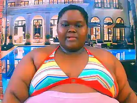 Snapshot of EbonyHotBuns chatting on 05-25-26, 08:04 EbonyHotBuns online show from 05-25-26, 08:04